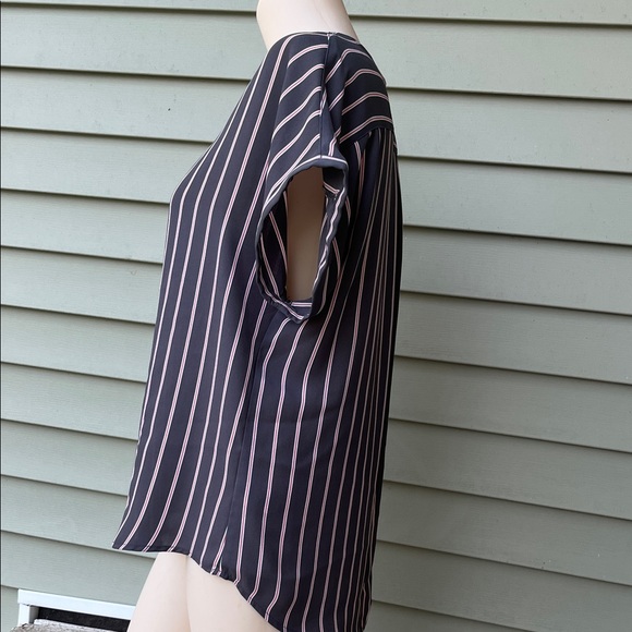 Like new Maurices gray and Pink Striped Blouse - Picture 5 of 11